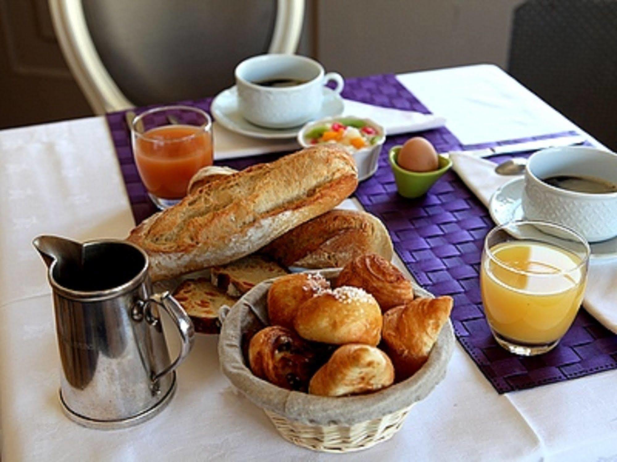 Logis Hotel Des Bains Gérardmer Eksteriør billede