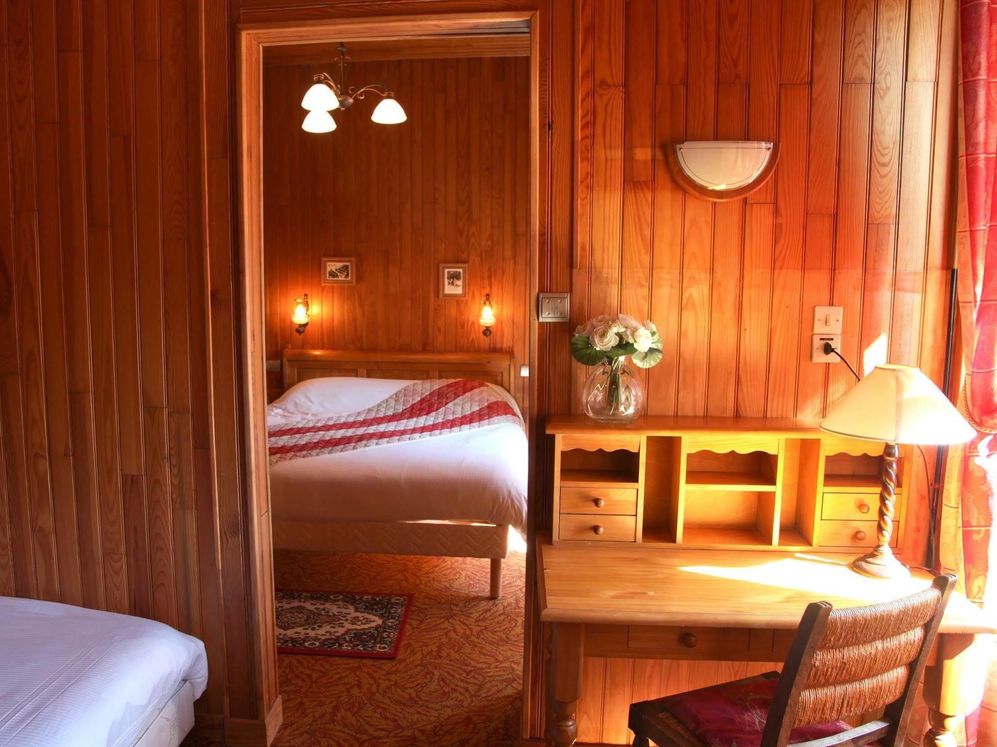 Logis Hotel Des Bains Gérardmer Eksteriør billede