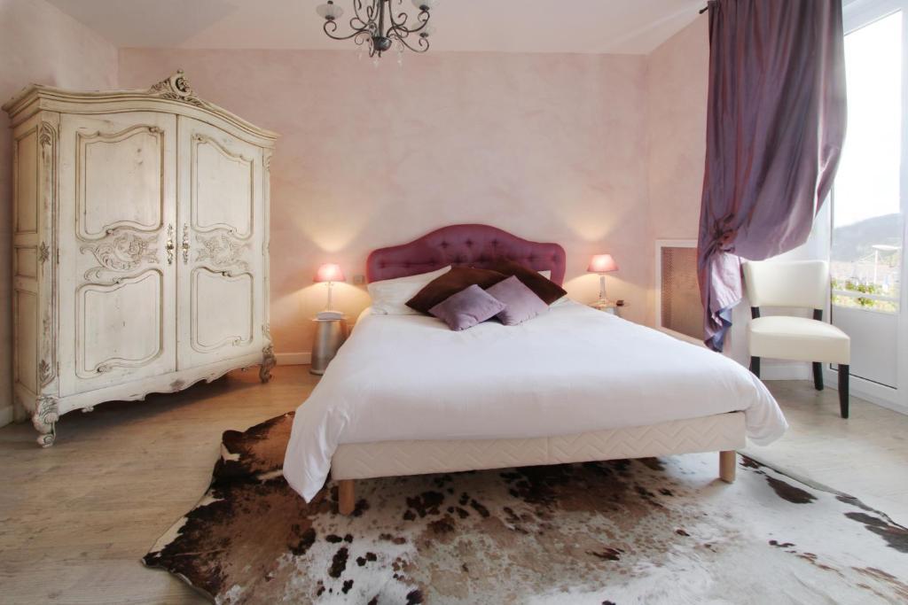 Logis Hotel Des Bains Gérardmer Værelse billede
